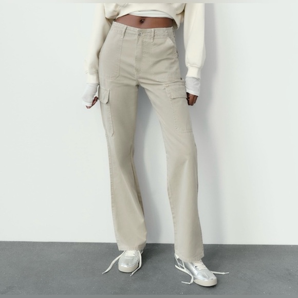 Zara Cargo Pants - Picture 1 of 5